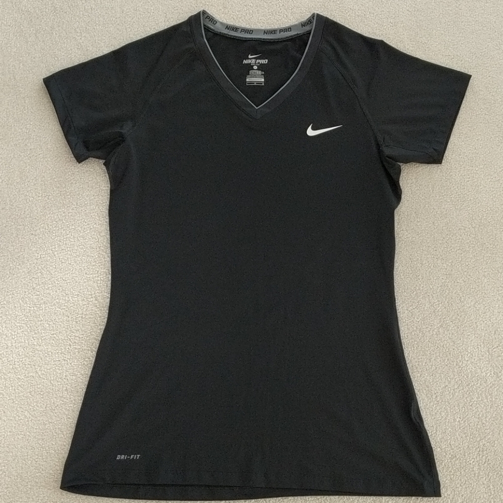 Nike Pro Combat Dri-Fit women's black V-neck Top L